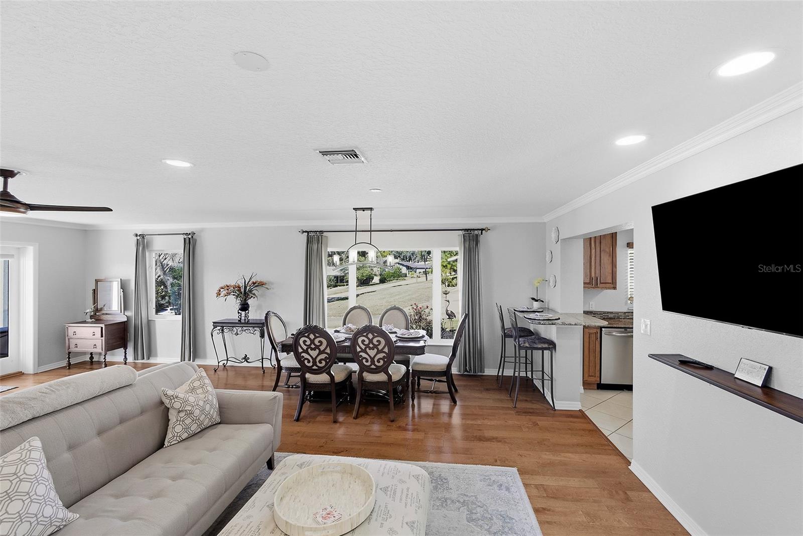 Image 13 of 65 For 2404 Waycross Avenue