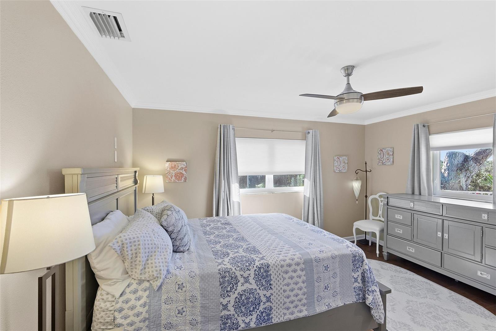 Image 16 of 65 For 2404 Waycross Avenue