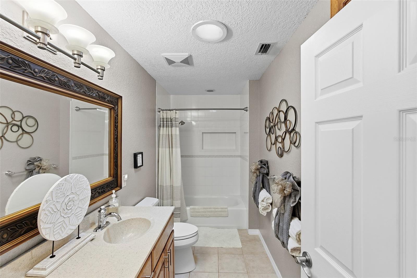 Image 24 of 65 For 2404 Waycross Avenue