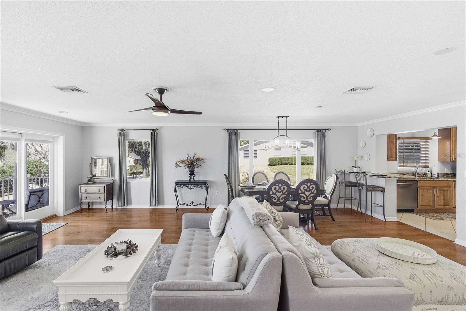 Image 3 of 65 For 2404 Waycross Avenue