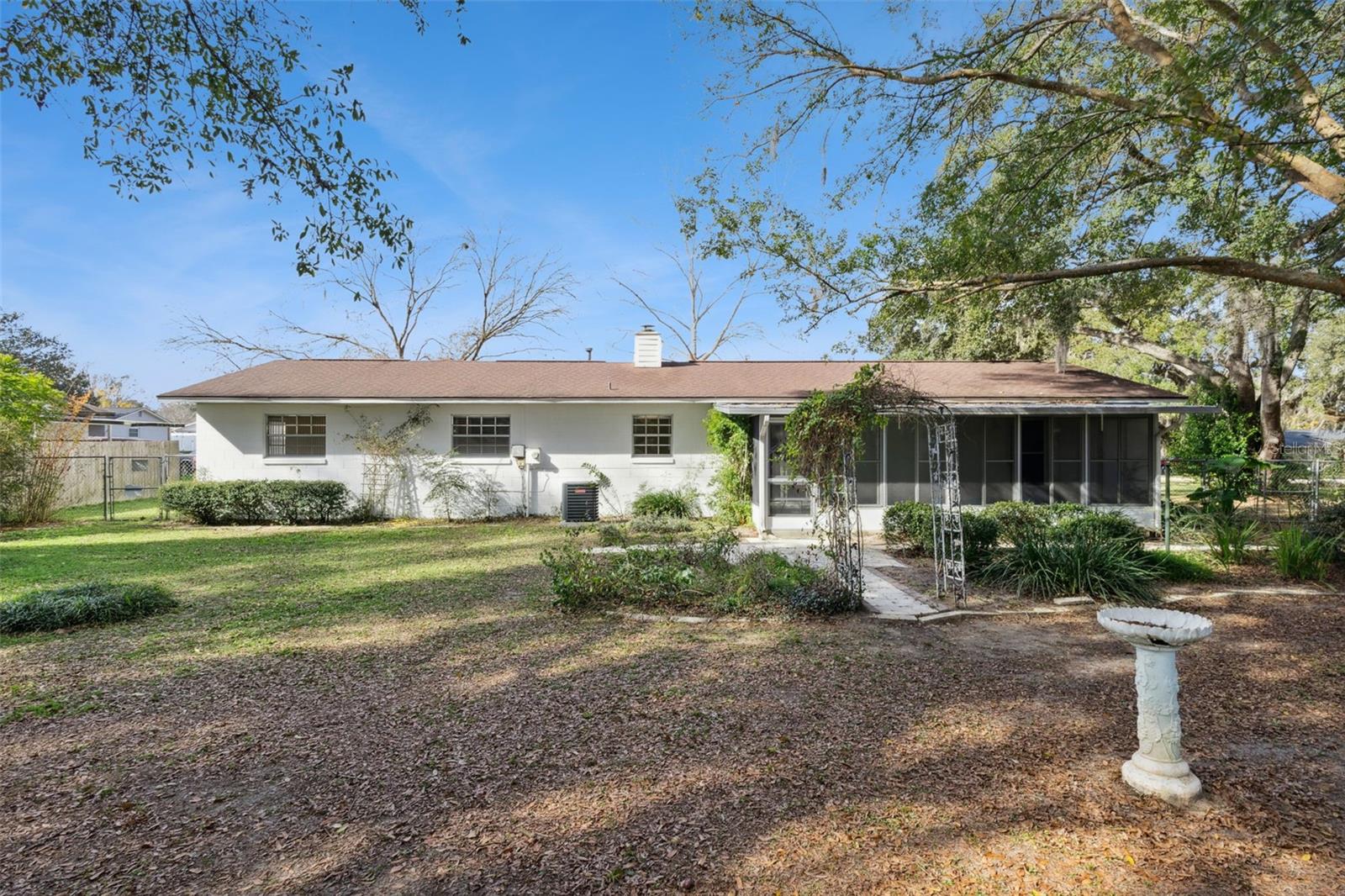 Image 28 of 36 For 141 50th Court