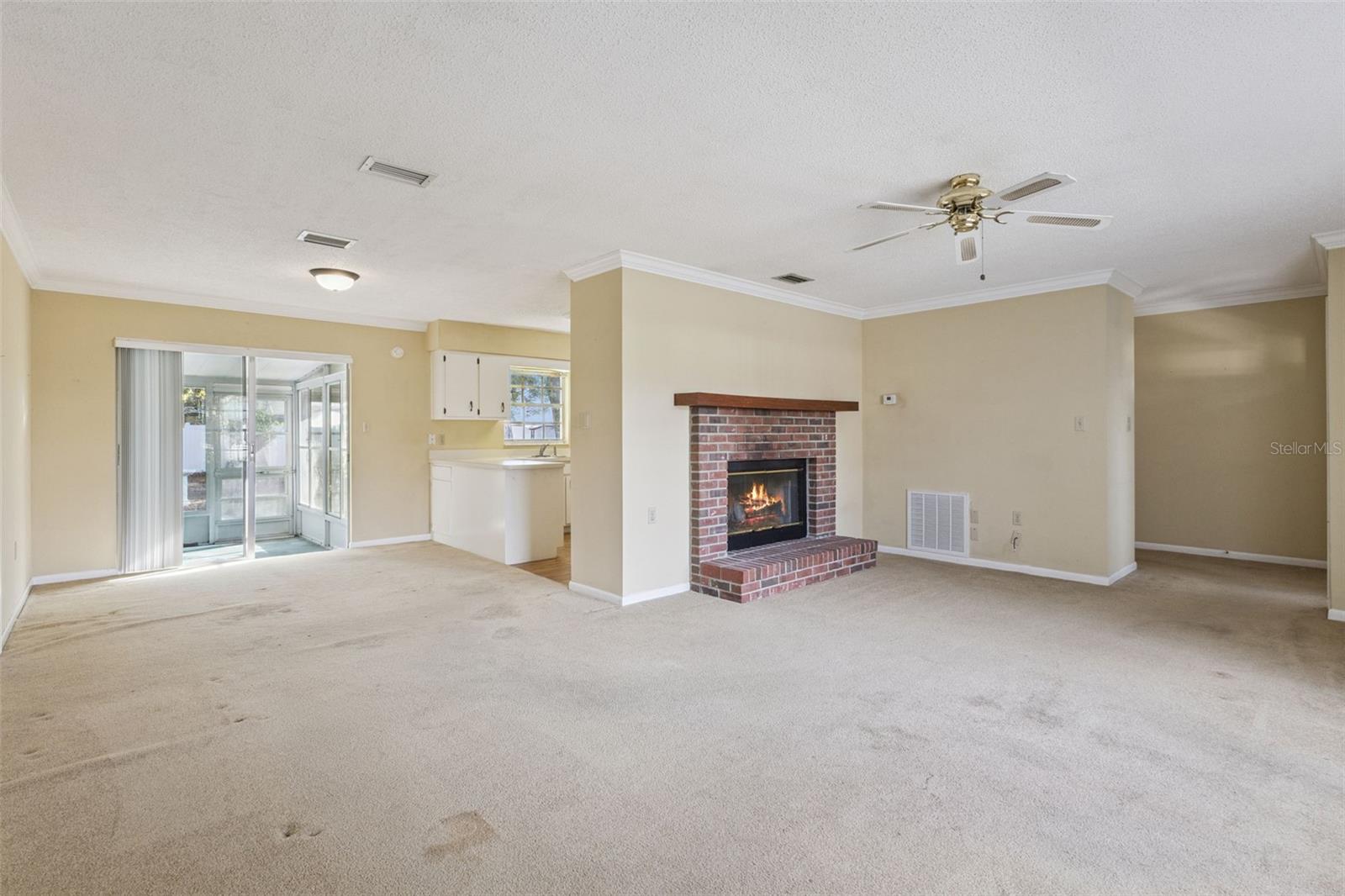 Image 6 of 36 For 141 50th Court