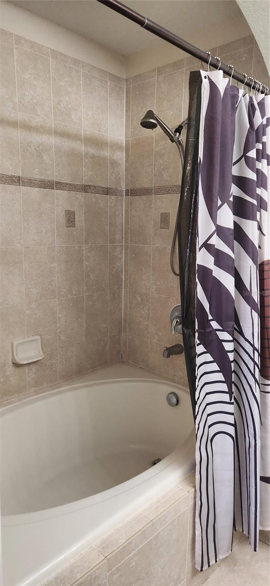 Image 16 of 29 For 16229 Old Ash Loop