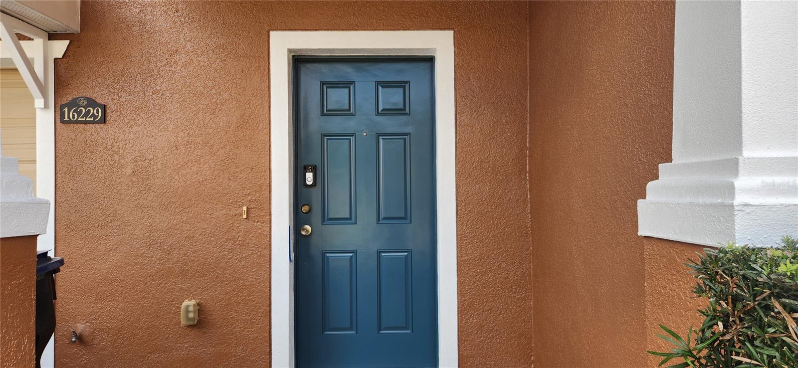 Image 2 of 29 For 16229 Old Ash Loop