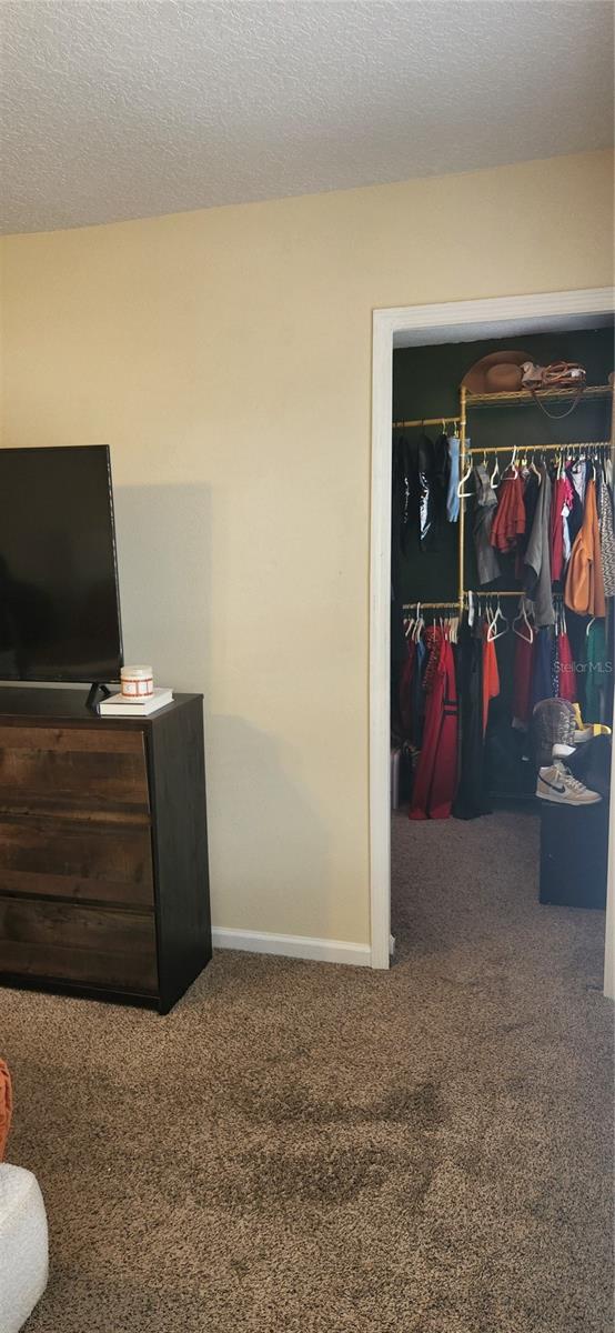 Image 22 of 29 For 16229 Old Ash Loop