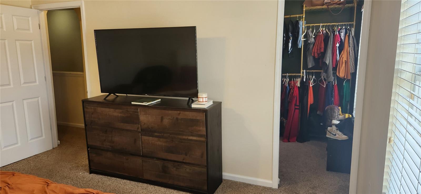 Image 23 of 29 For 16229 Old Ash Loop