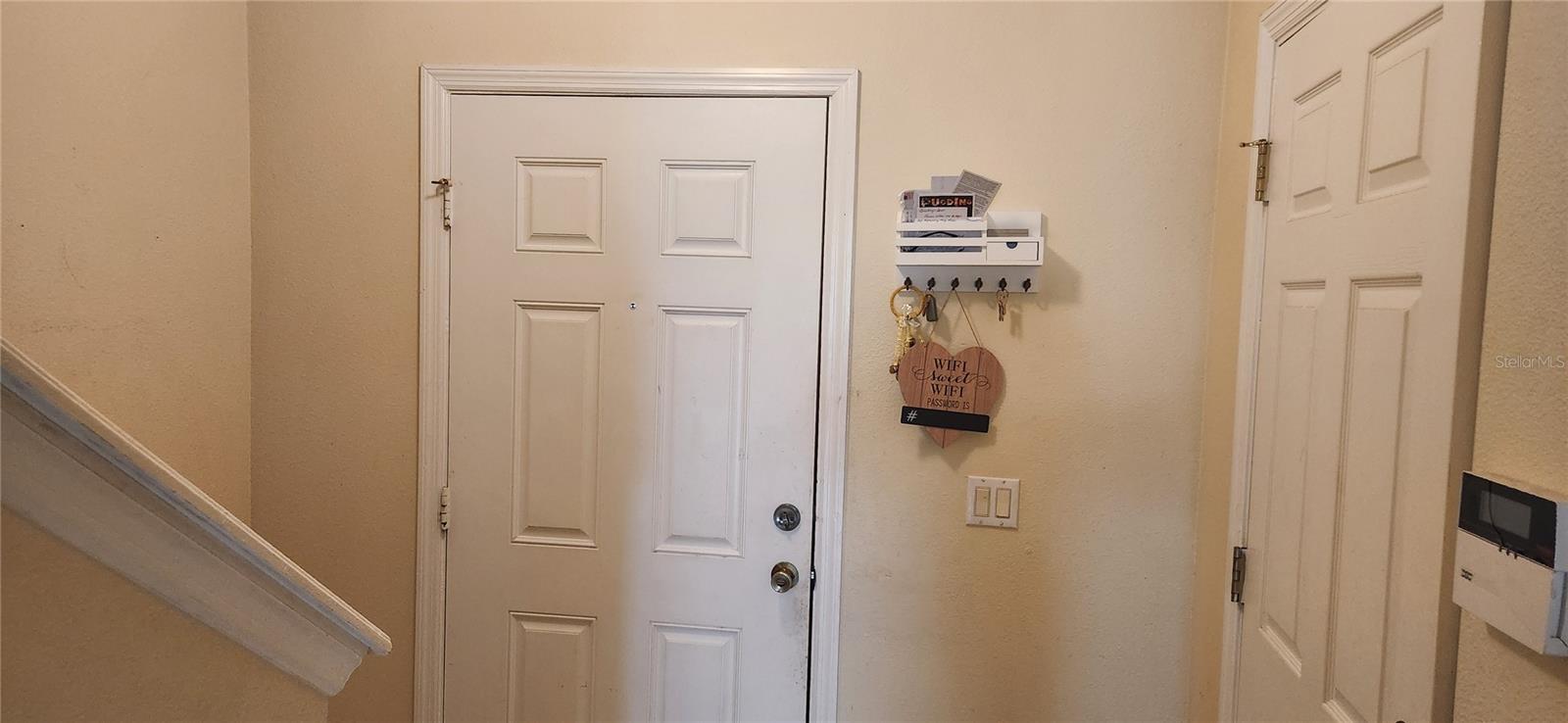 Image 4 of 29 For 16229 Old Ash Loop