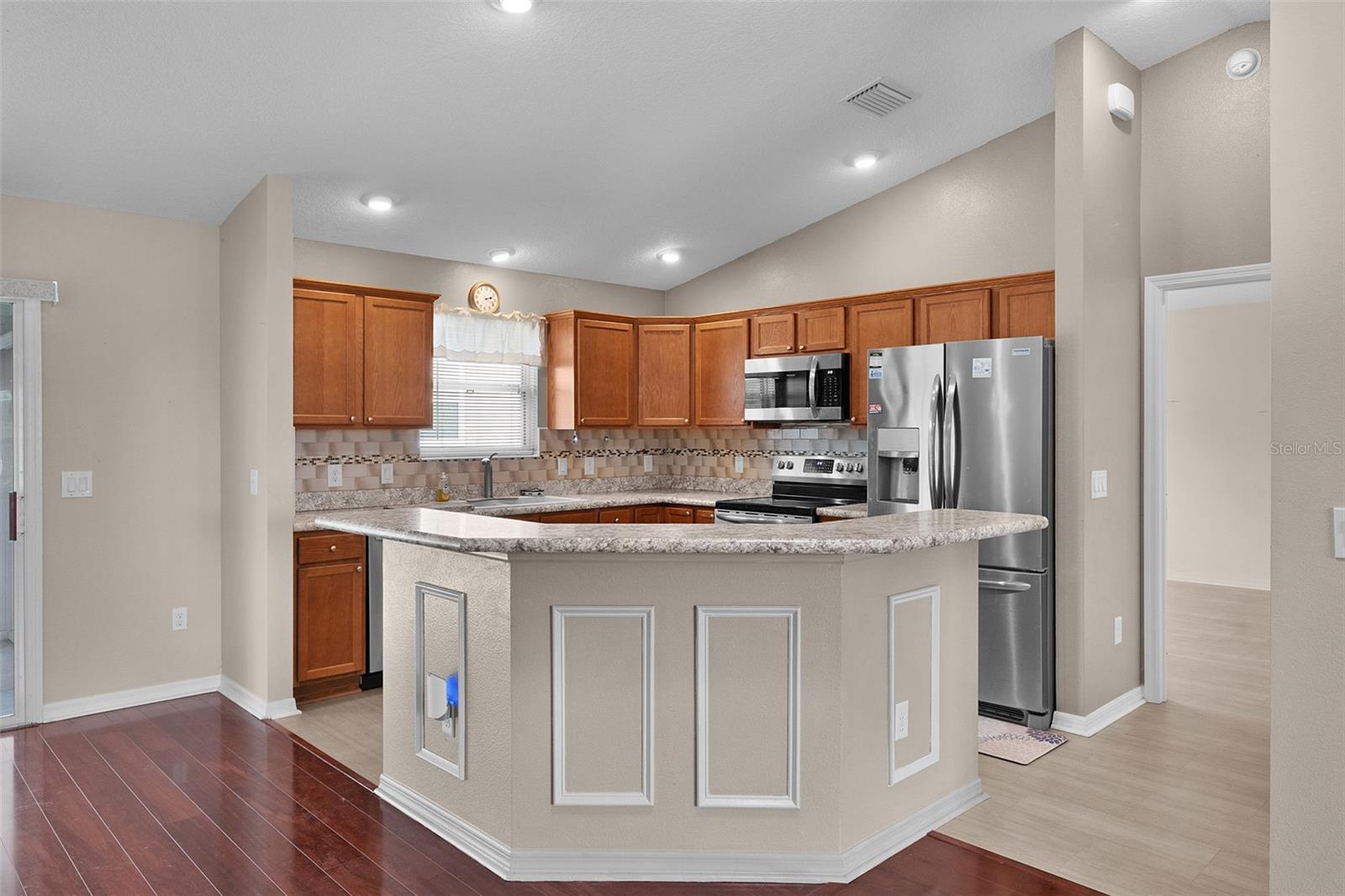 Image 14 of 47 For 909 Abaco Path