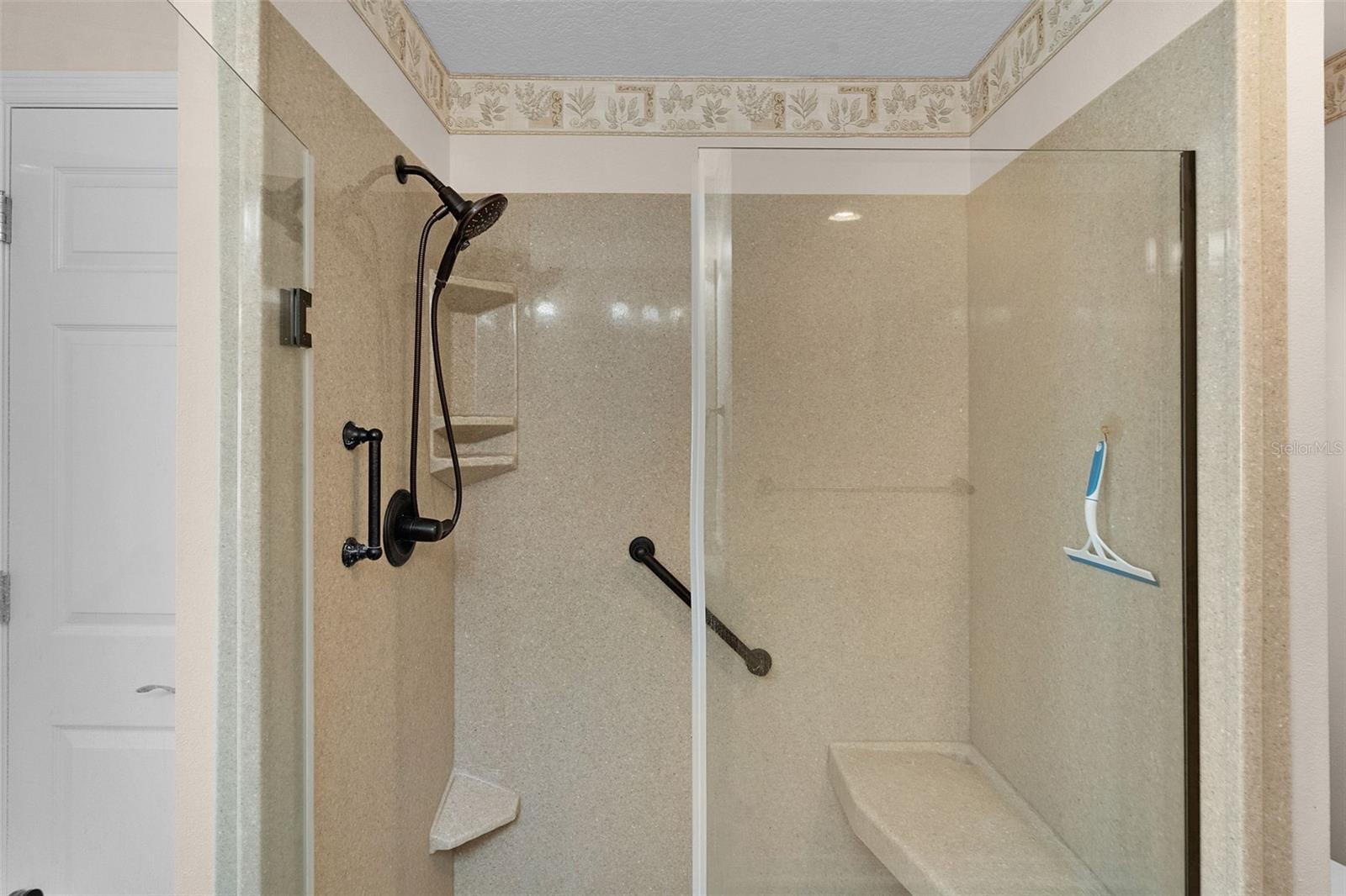 Image 25 of 47 For 909 Abaco Path