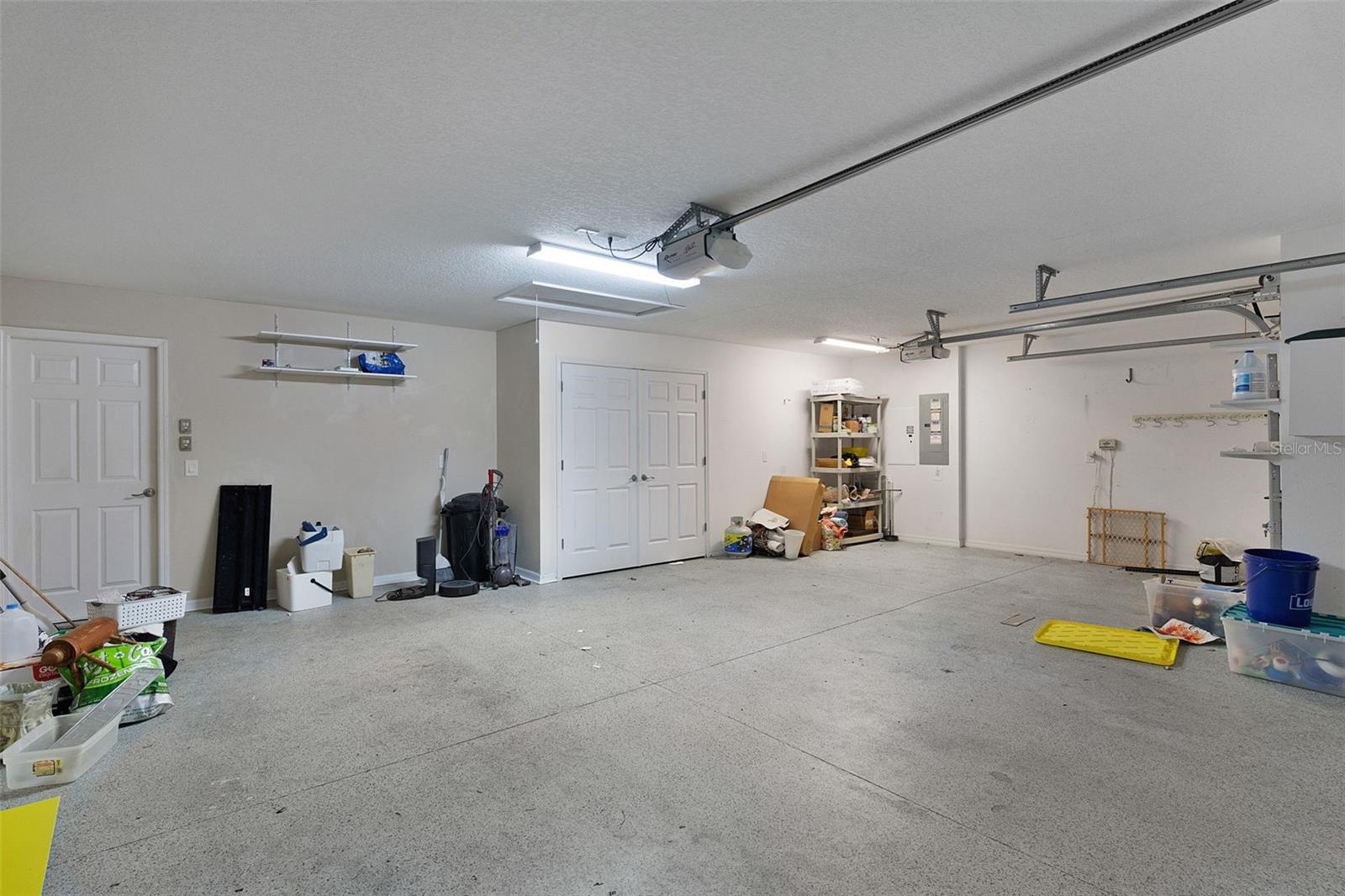 Image 33 of 47 For 909 Abaco Path