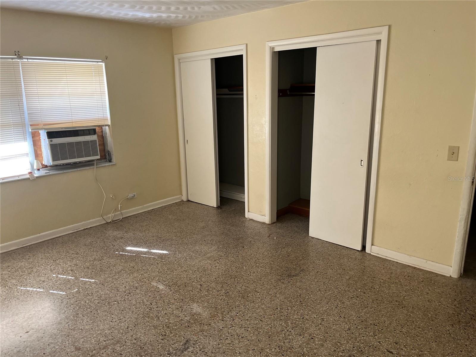 Image 17 of 25 For 214 Osceola Street