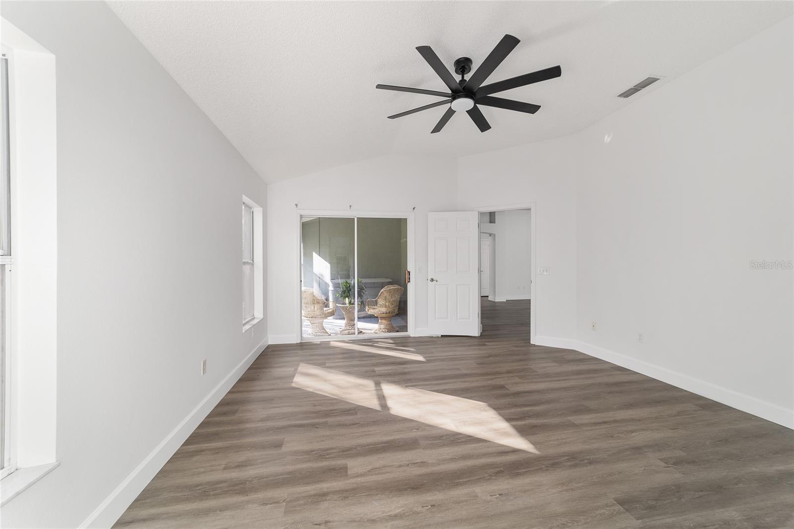 Image 36 of 61 For 1211 Cabella Circle