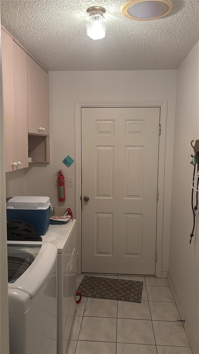 Image 23 of 29 For 17713 95th Circle