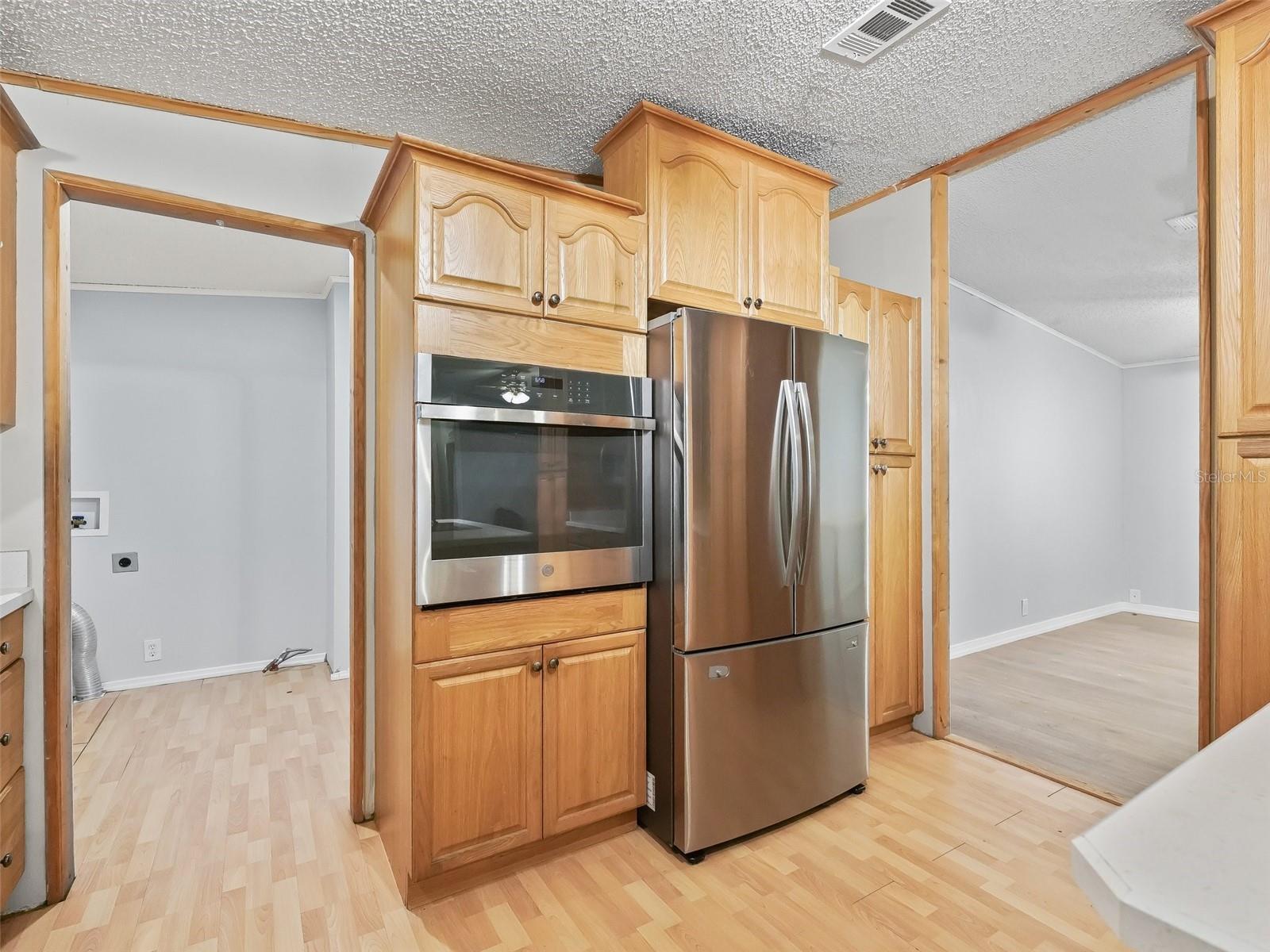 Image 11 of 42 For 17070 173rd Terrace Road