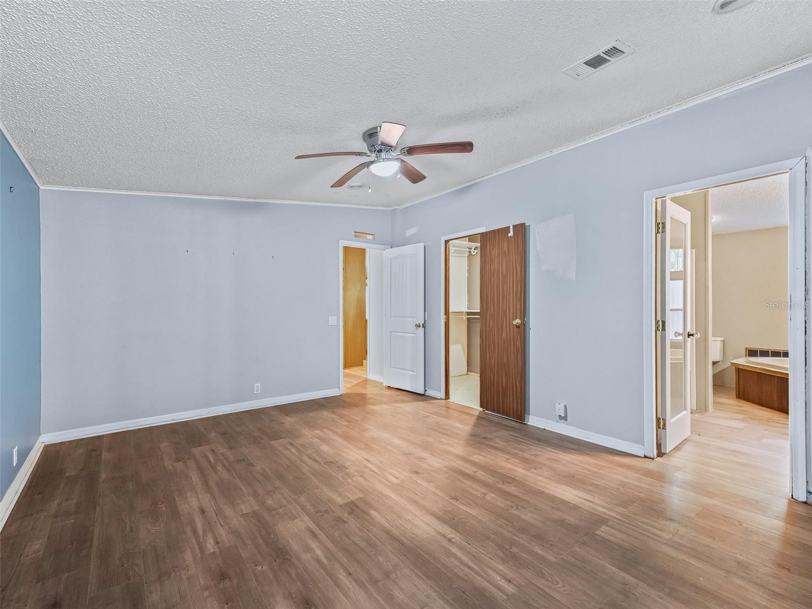 Image 17 of 42 For 17070 173rd Terrace Road