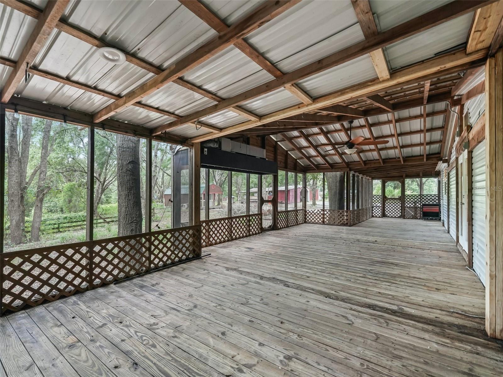 Image 29 of 42 For 17070 173rd Terrace Road