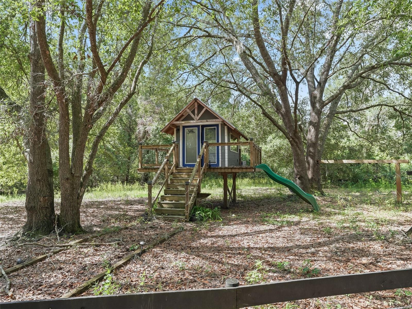 Image 33 of 42 For 17070 173rd Terrace Road