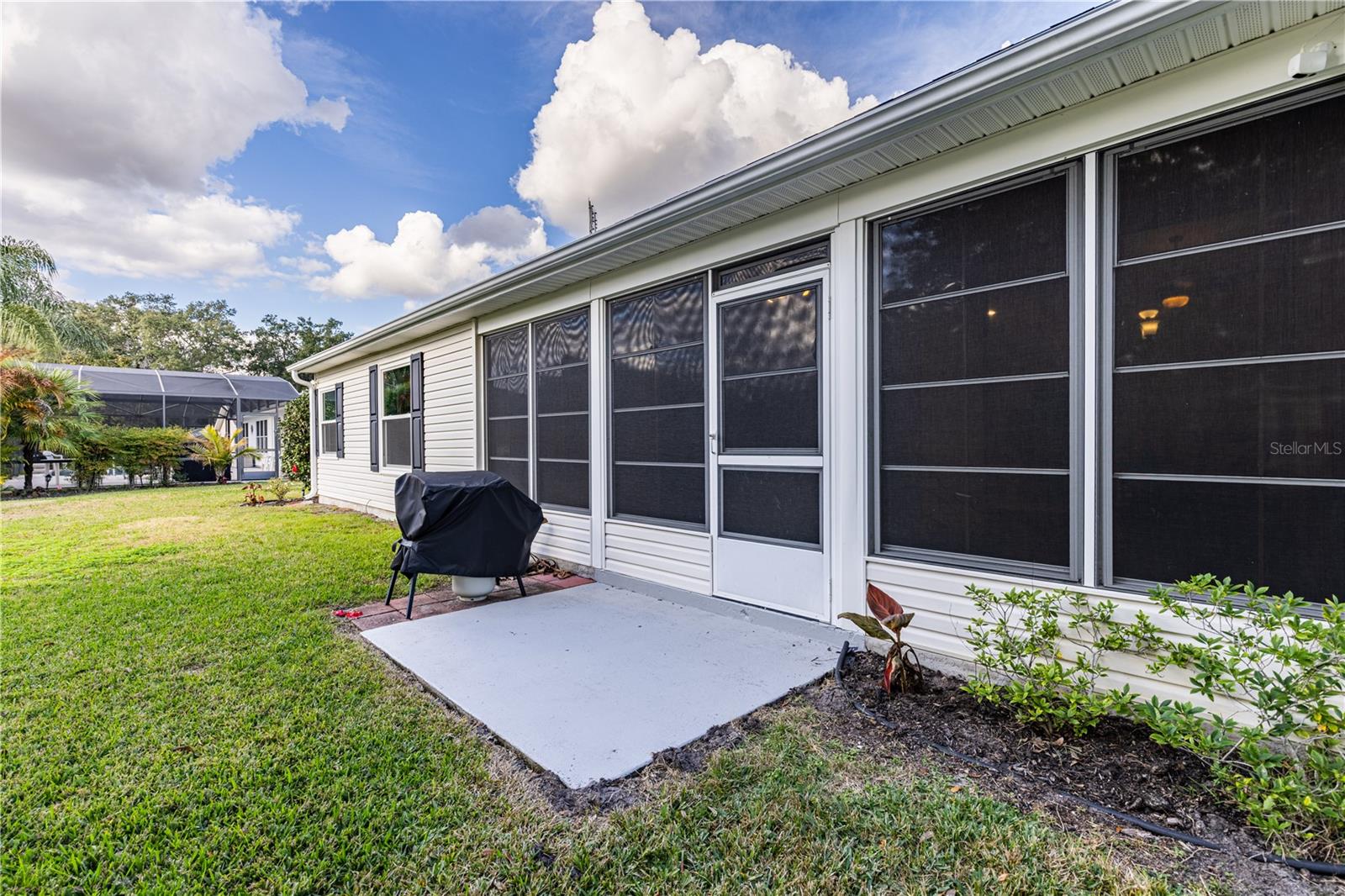 Image 28 of 36 For 25735 Glen Eagle Drive