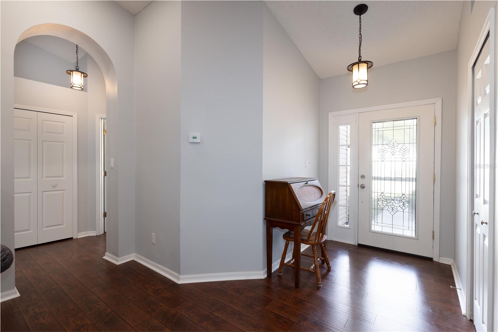 Image 7 of 36 For 25735 Glen Eagle Drive