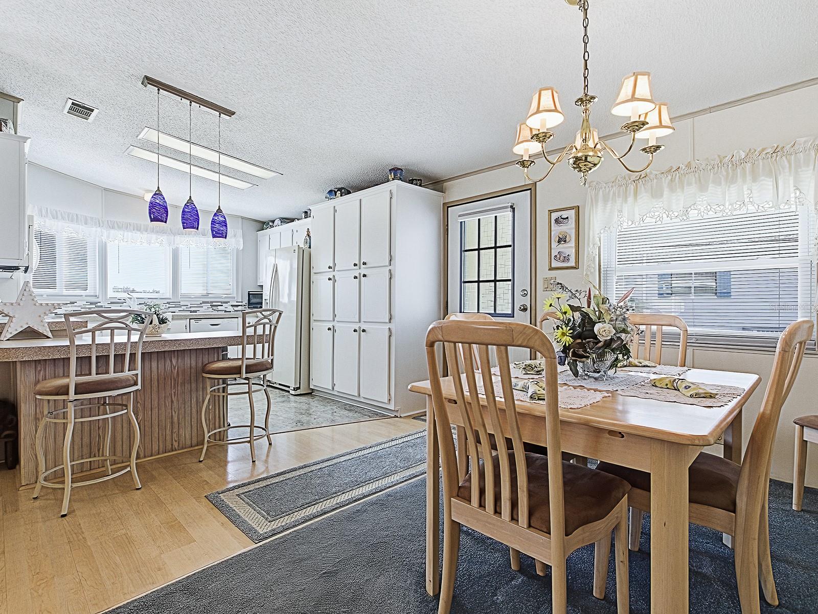 Image 8 of 54 For 25120 Clifford Hill