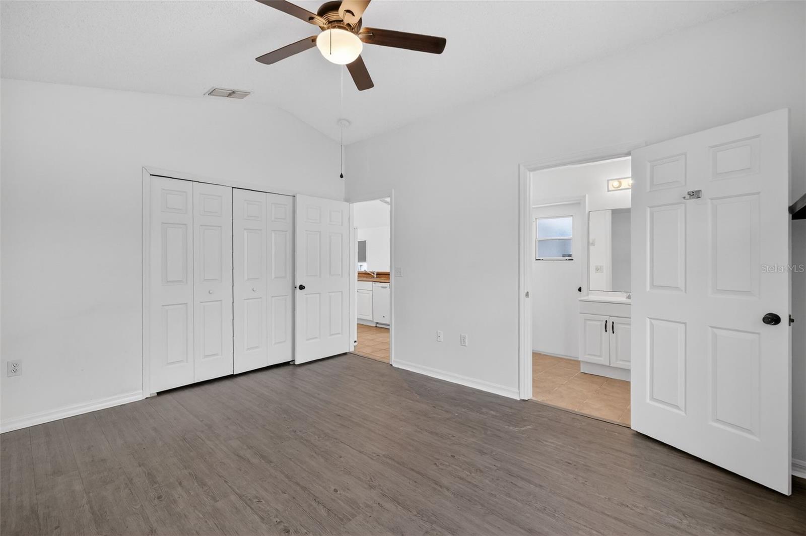 Image 13 of 23 For 121 Sonja Circle