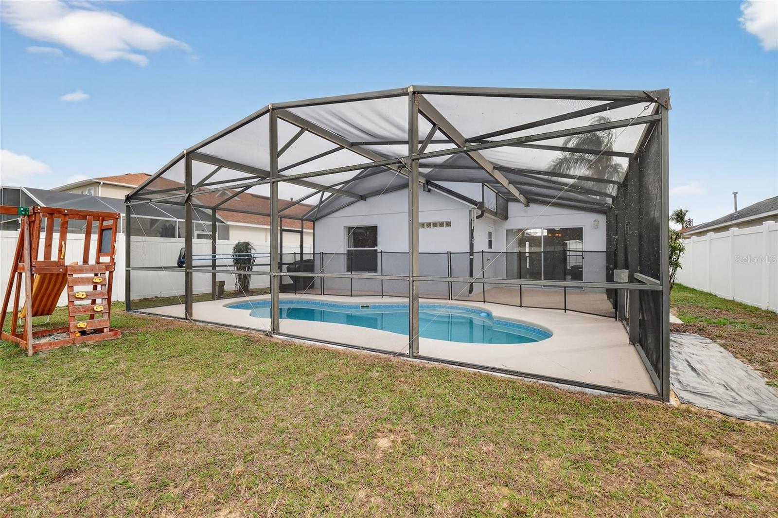 Image 23 of 23 For 121 Sonja Circle