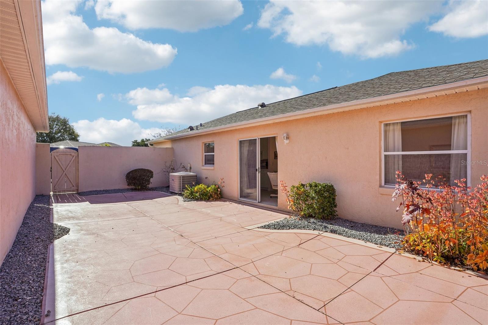 Image 28 of 30 For 871 Trevino Terrace