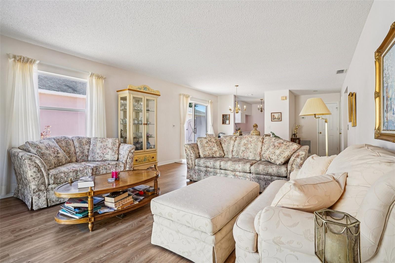 Image 9 of 30 For 871 Trevino Terrace