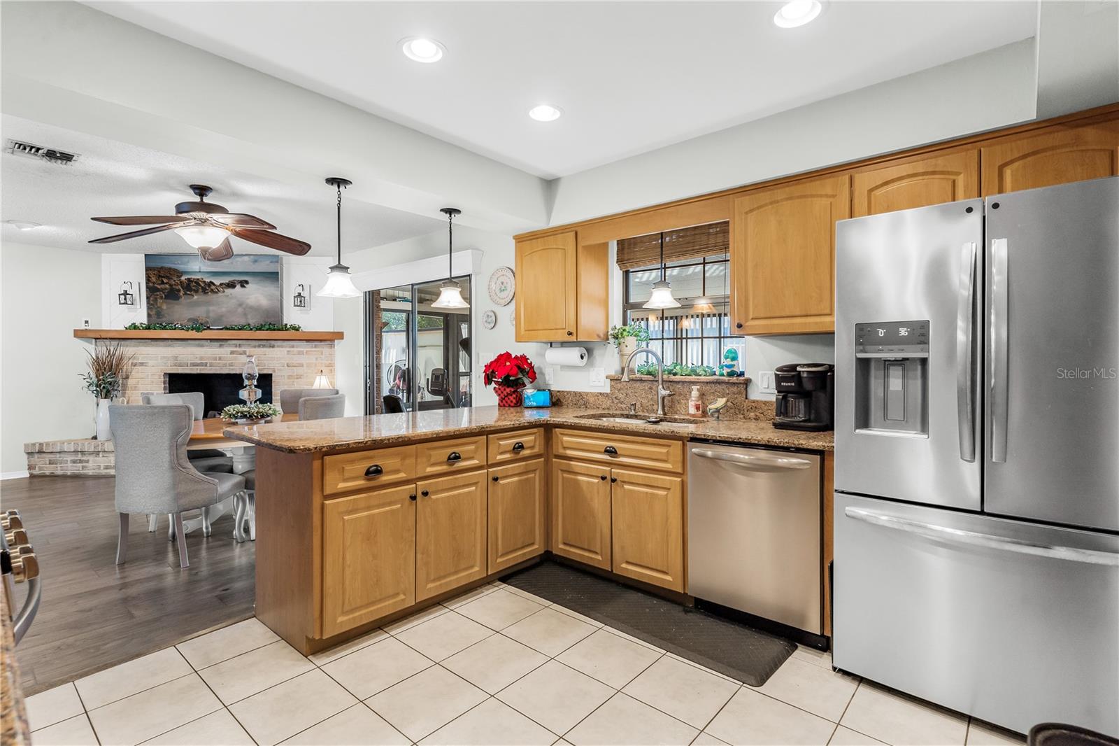 Image 15 of 49 For 2013 Edgewood Avenue