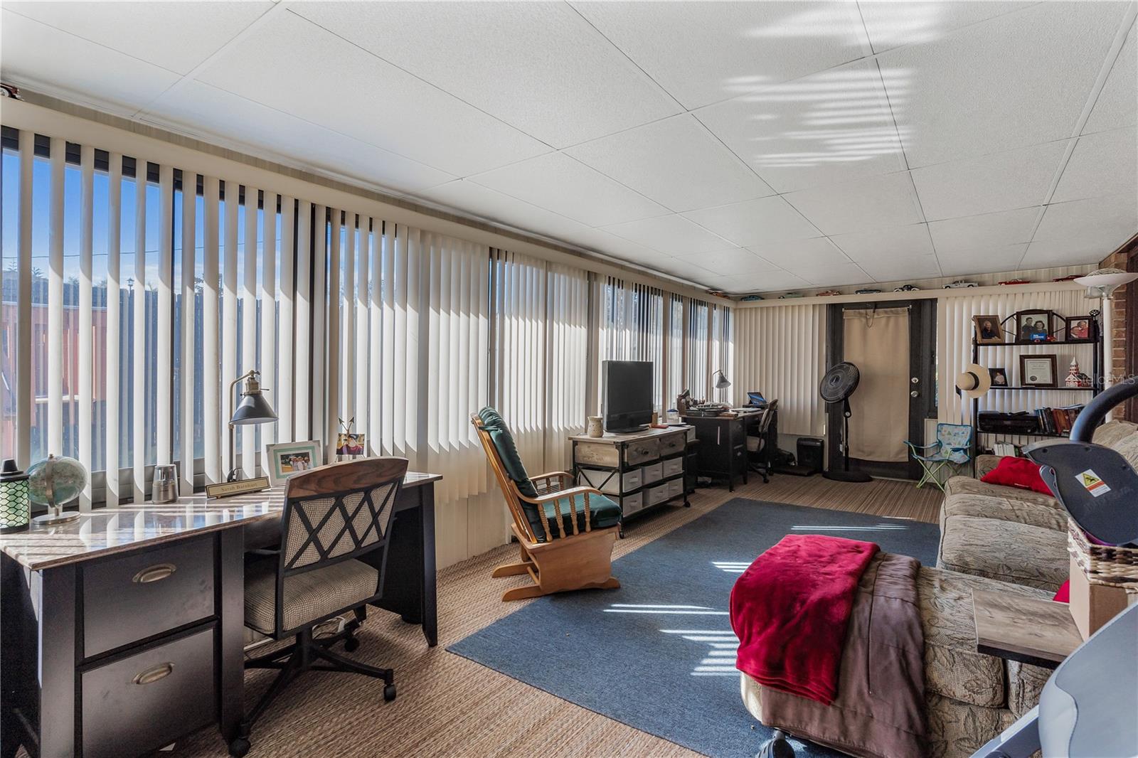 Image 33 of 49 For 2013 Edgewood Avenue