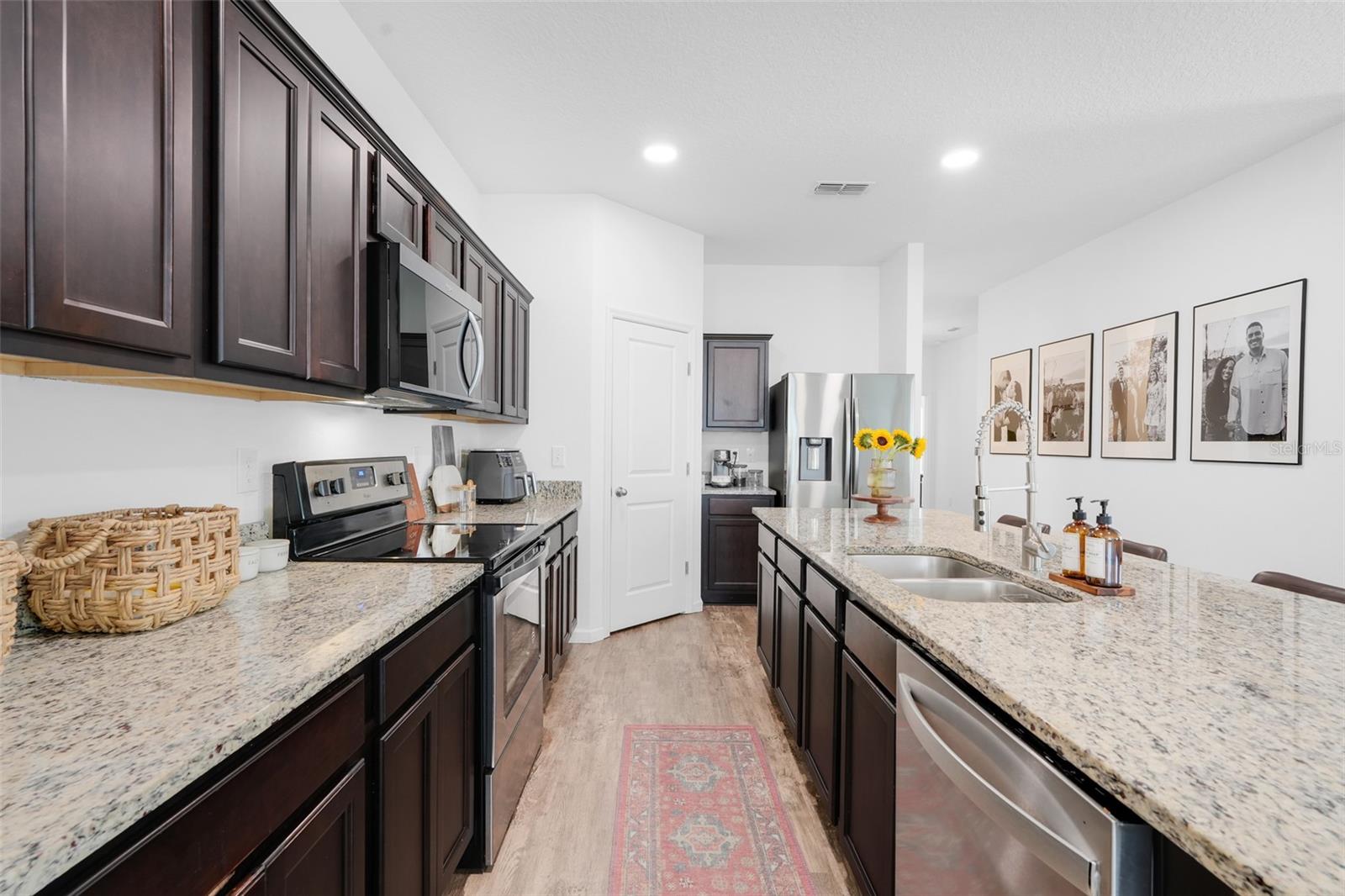 Image 24 of 48 For 16332 Blooming Cherry Drive