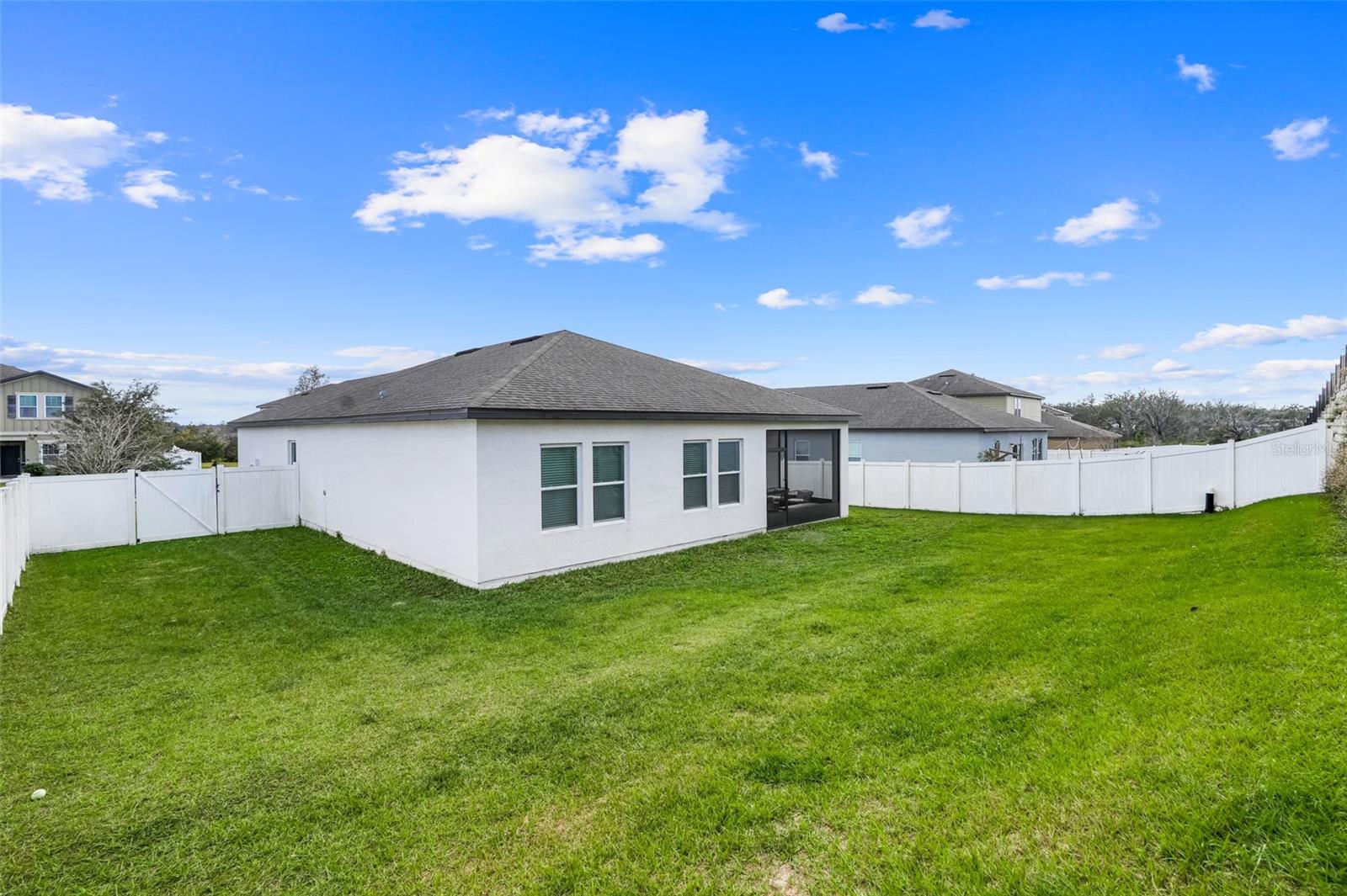 Image 38 of 48 For 16332 Blooming Cherry Drive