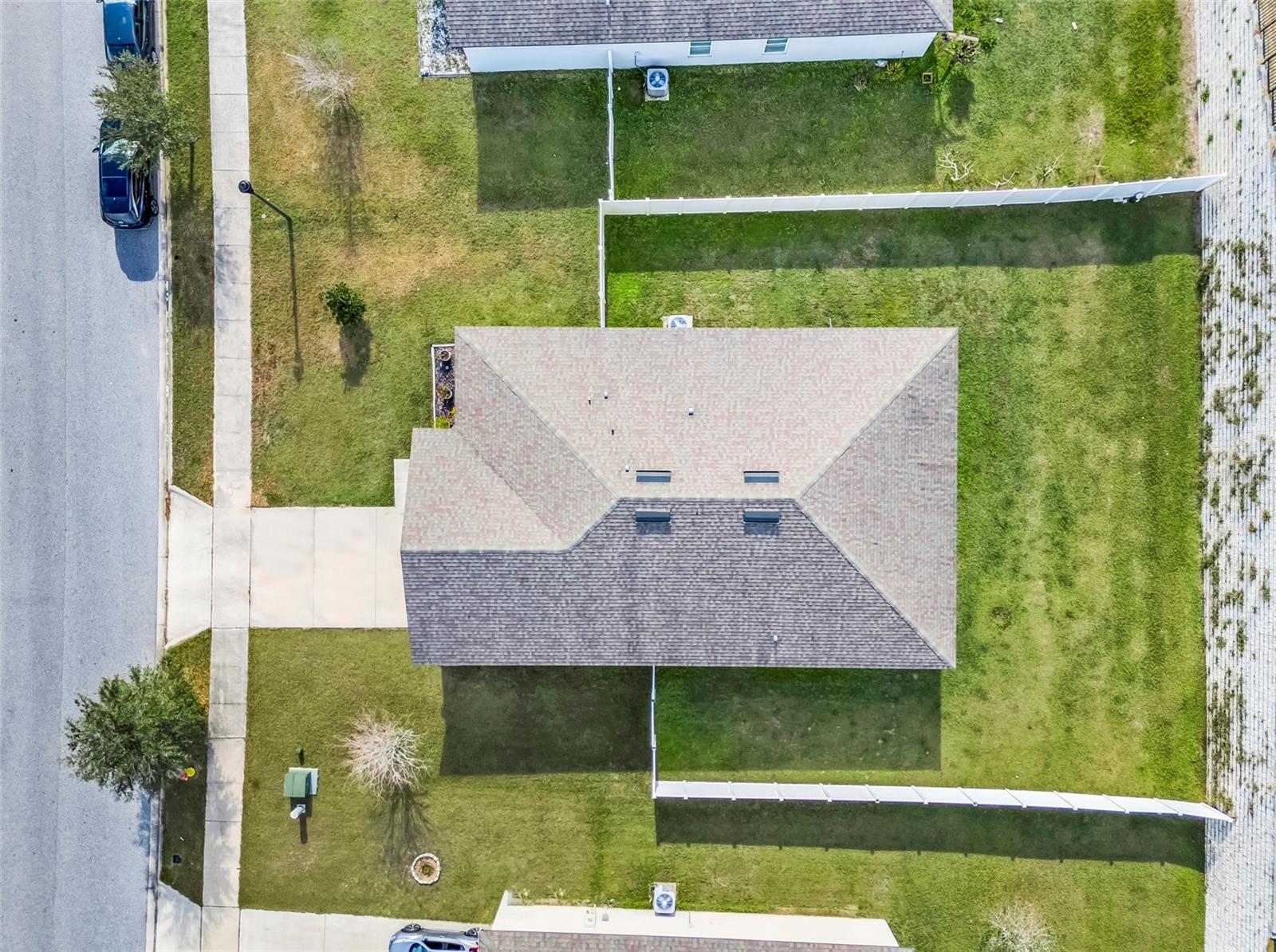 Image 8 of 48 For 16332 Blooming Cherry Drive