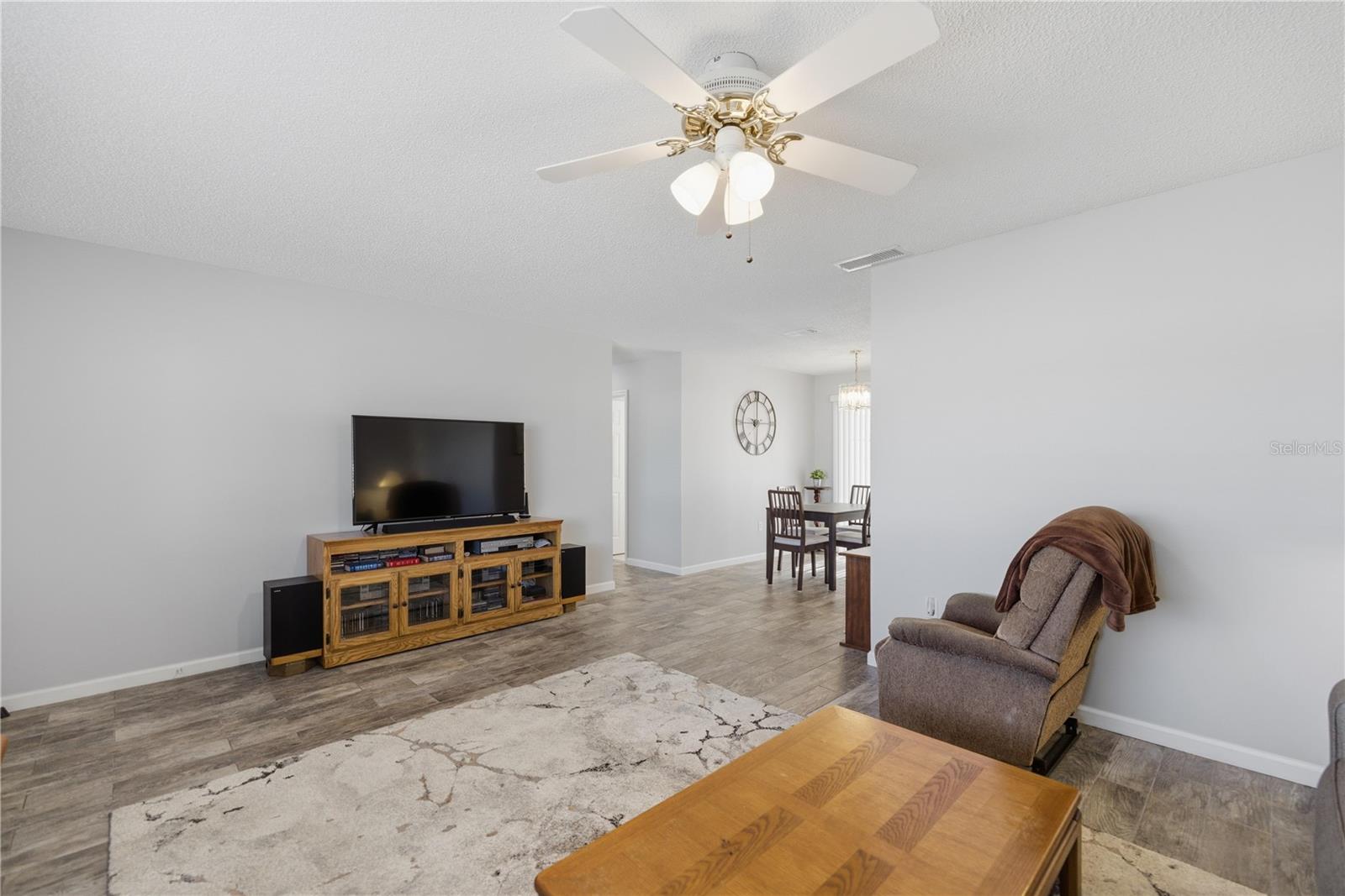 Image 10 of 33 For 10492 178th Street