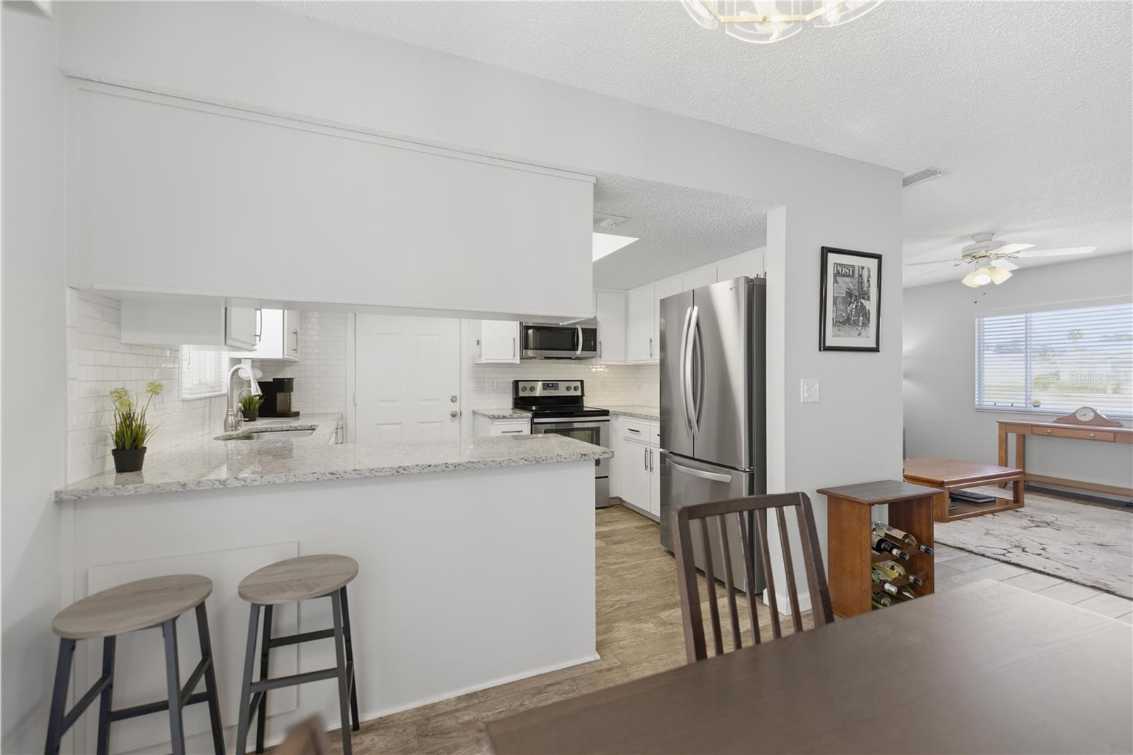 Image 13 of 33 For 10492 178th Street