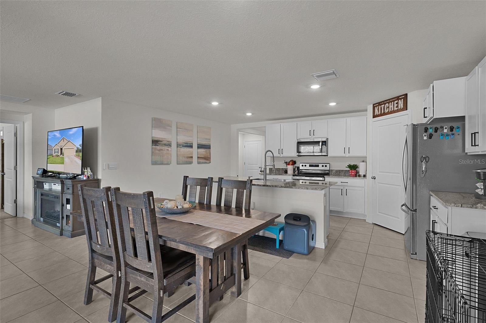 Image 13 of 52 For 6735 3rd Loop