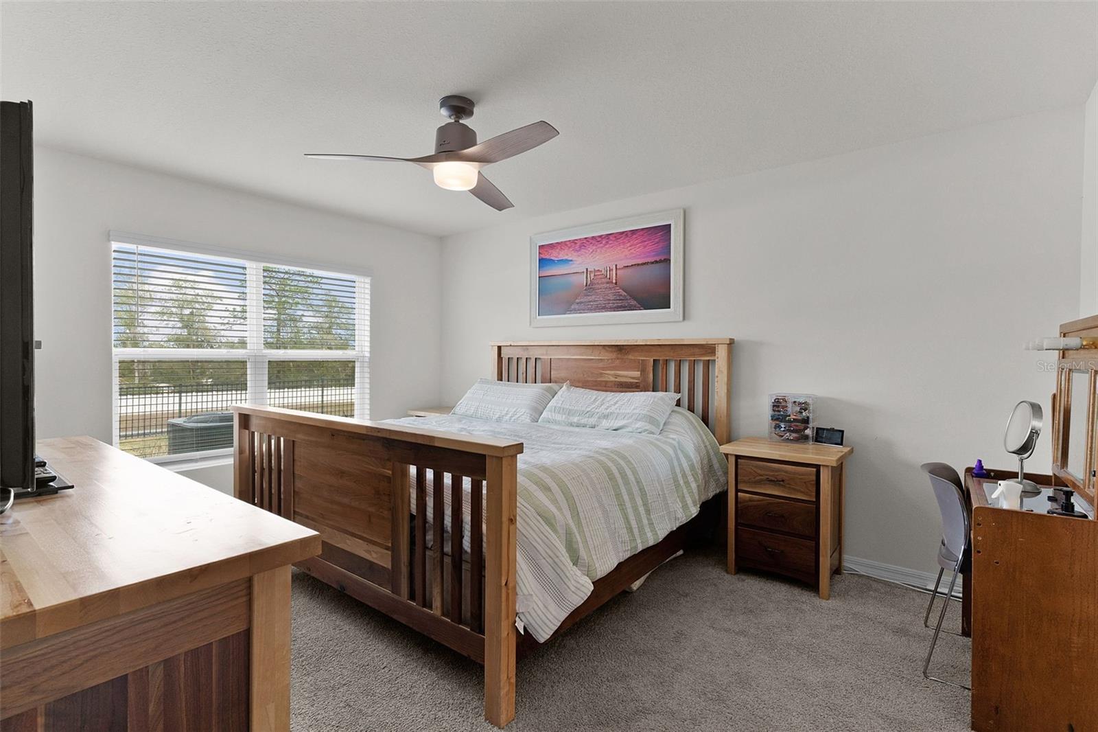 Image 16 of 52 For 6735 3rd Loop