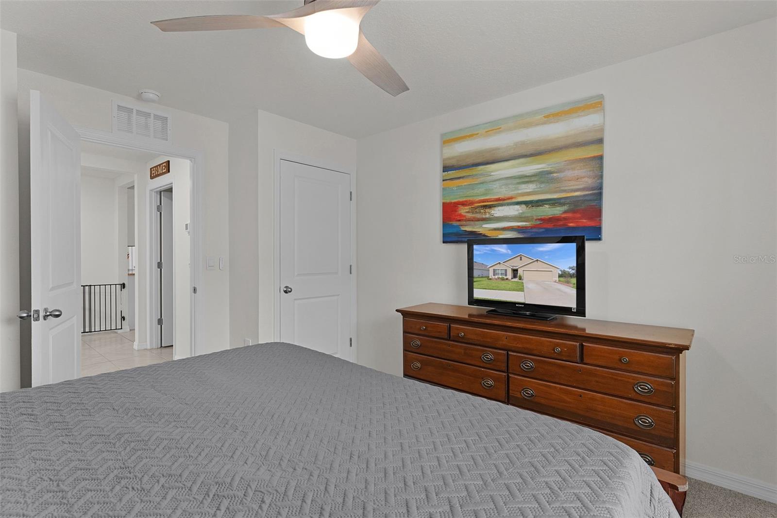 Image 22 of 52 For 6735 3rd Loop