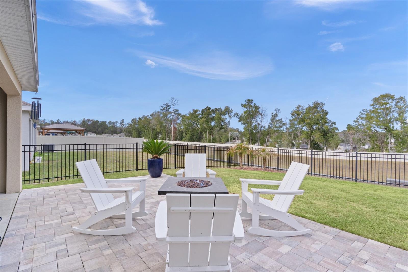 Image 33 of 52 For 6735 3rd Loop