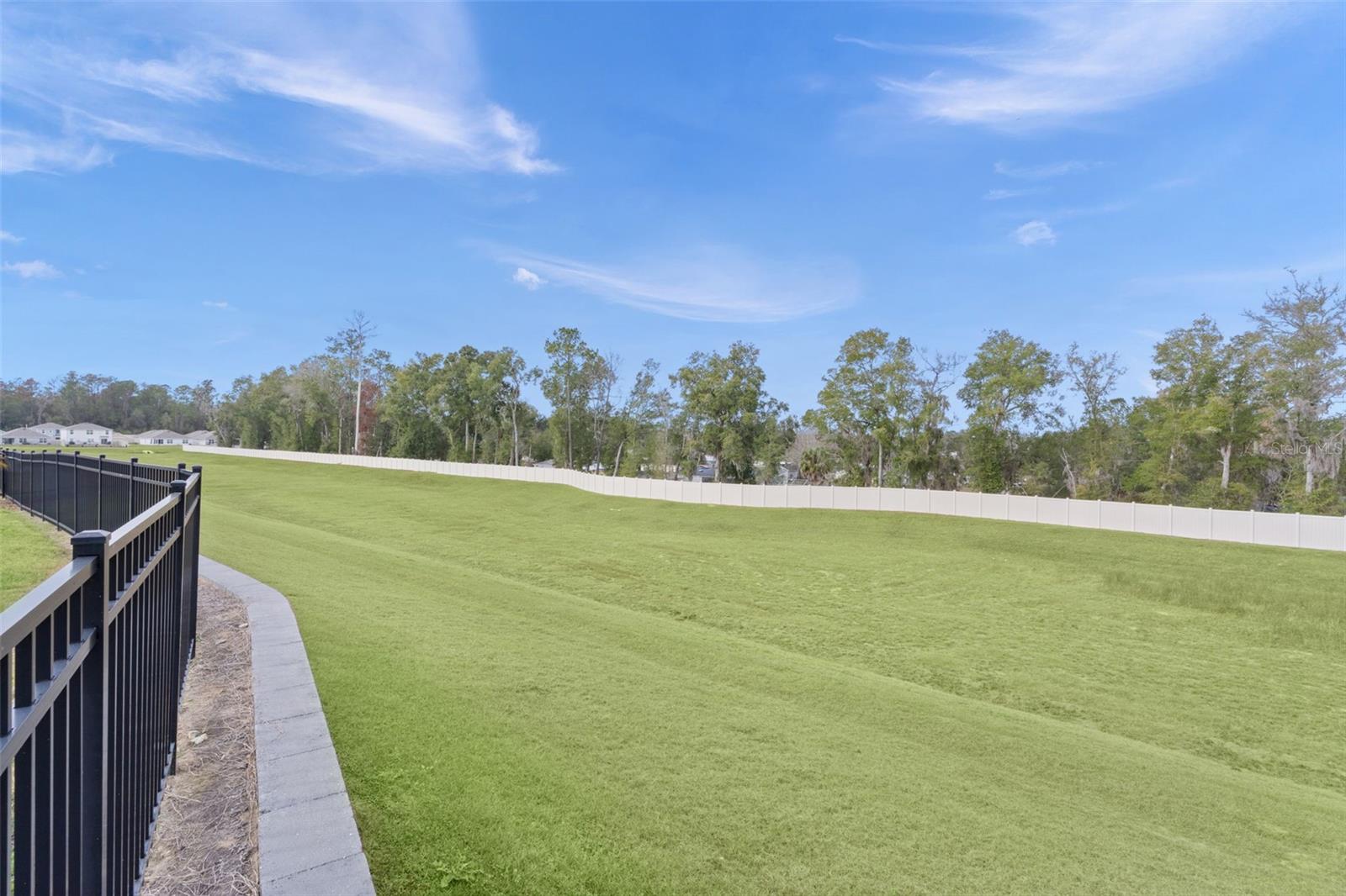 Image 37 of 52 For 6735 3rd Loop