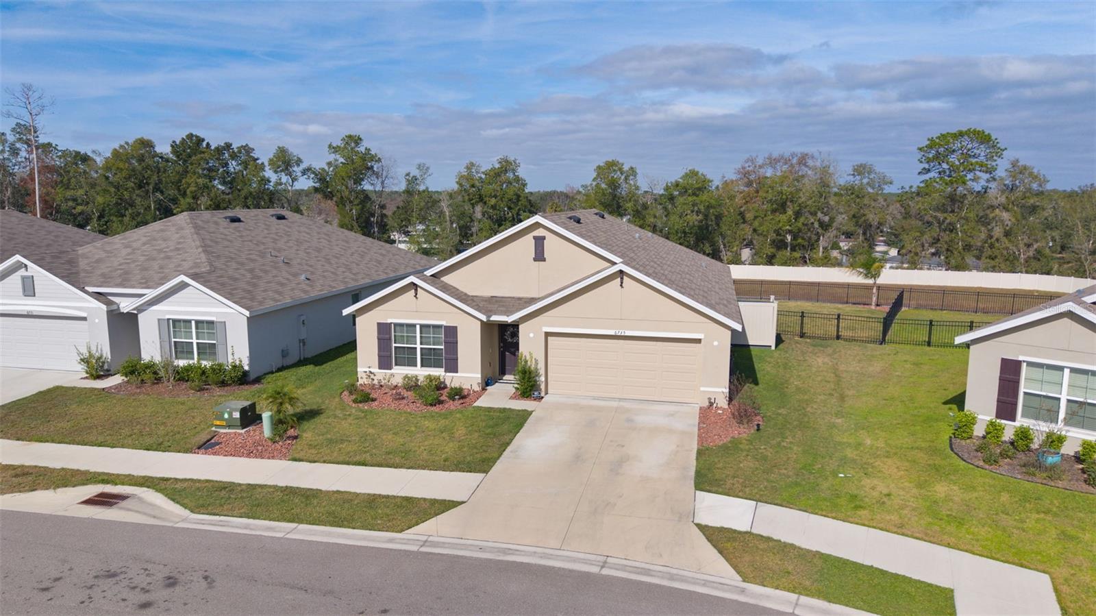 Image 42 of 52 For 6735 3rd Loop