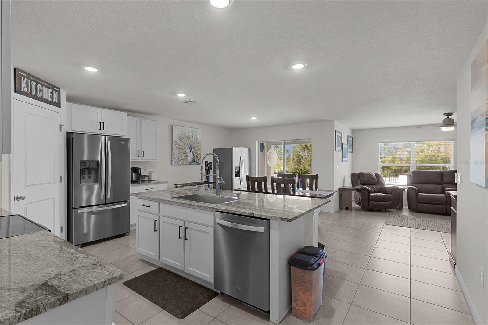 Image 8 of 52 For 6735 3rd Loop