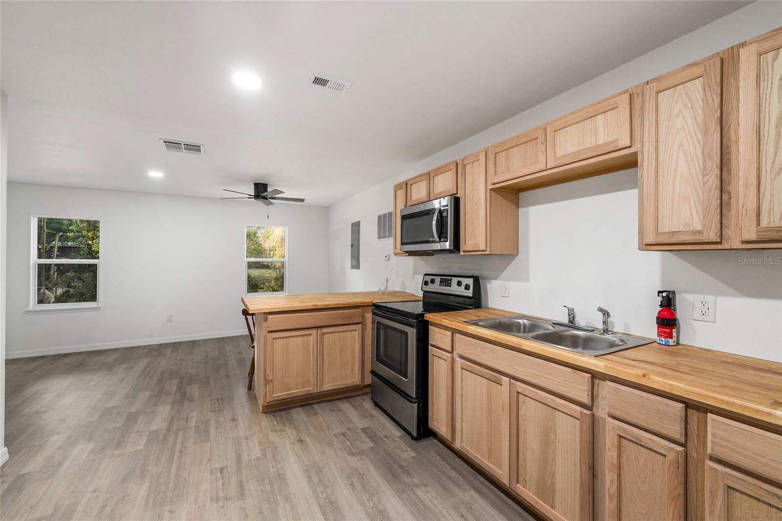 Image 20 of 32 For 1630 178th Lane