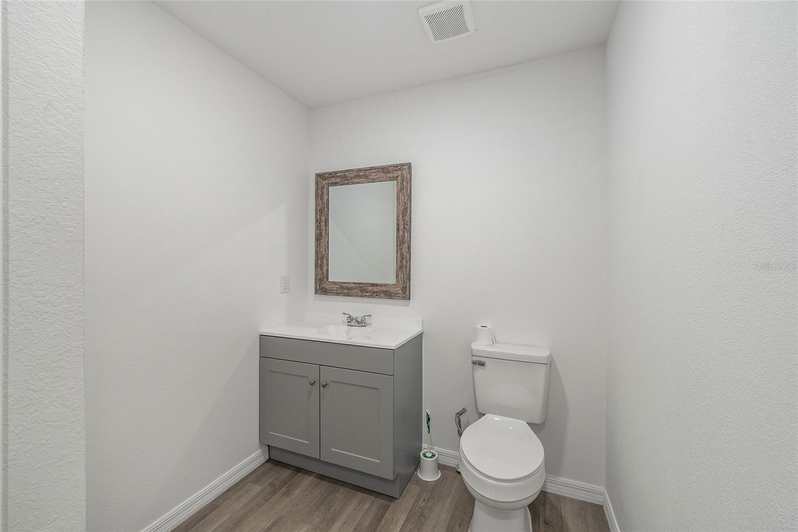 Image 25 of 32 For 1630 178th Lane