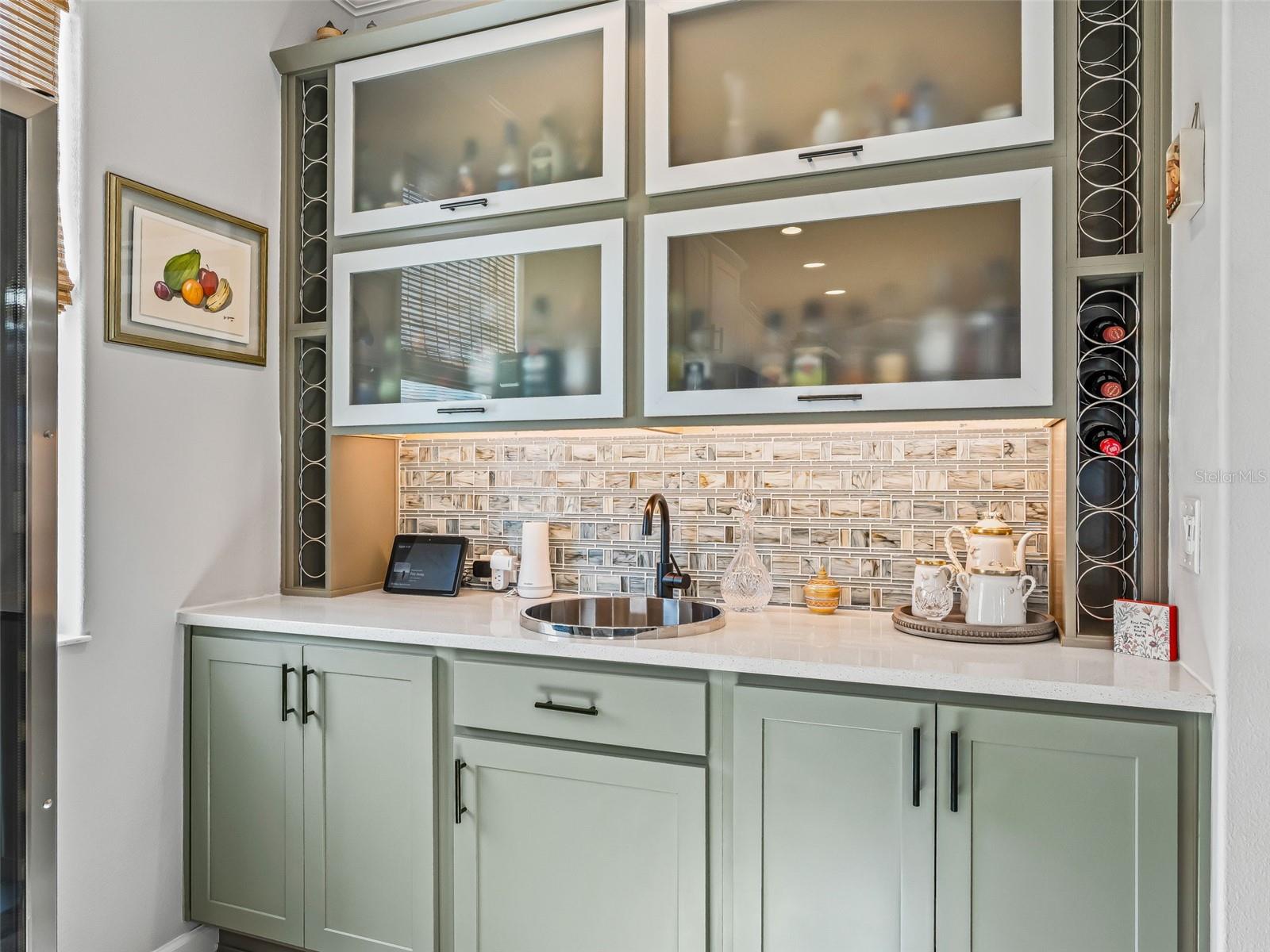 Image 23 of 61 For 5689 Henry Loop