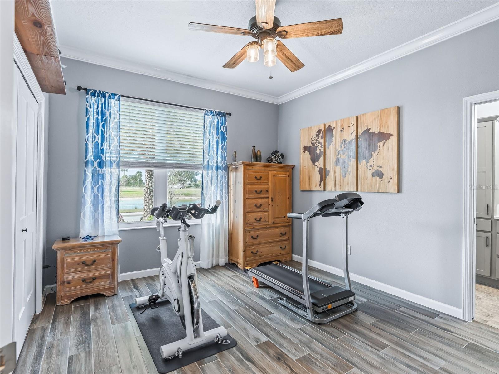 Image 35 of 61 For 5689 Henry Loop