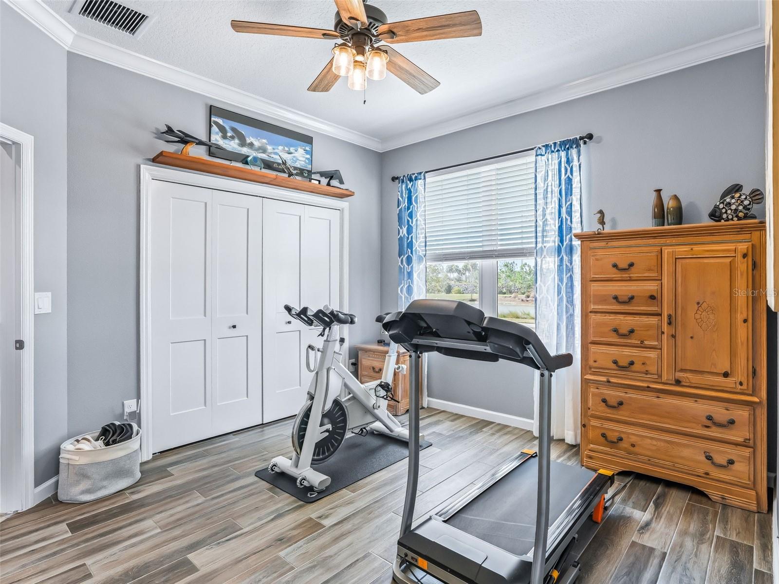 Image 36 of 61 For 5689 Henry Loop