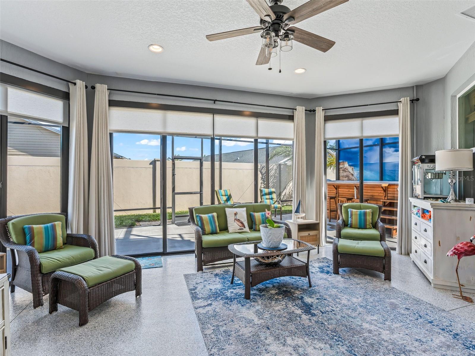 Image 42 of 61 For 5689 Henry Loop