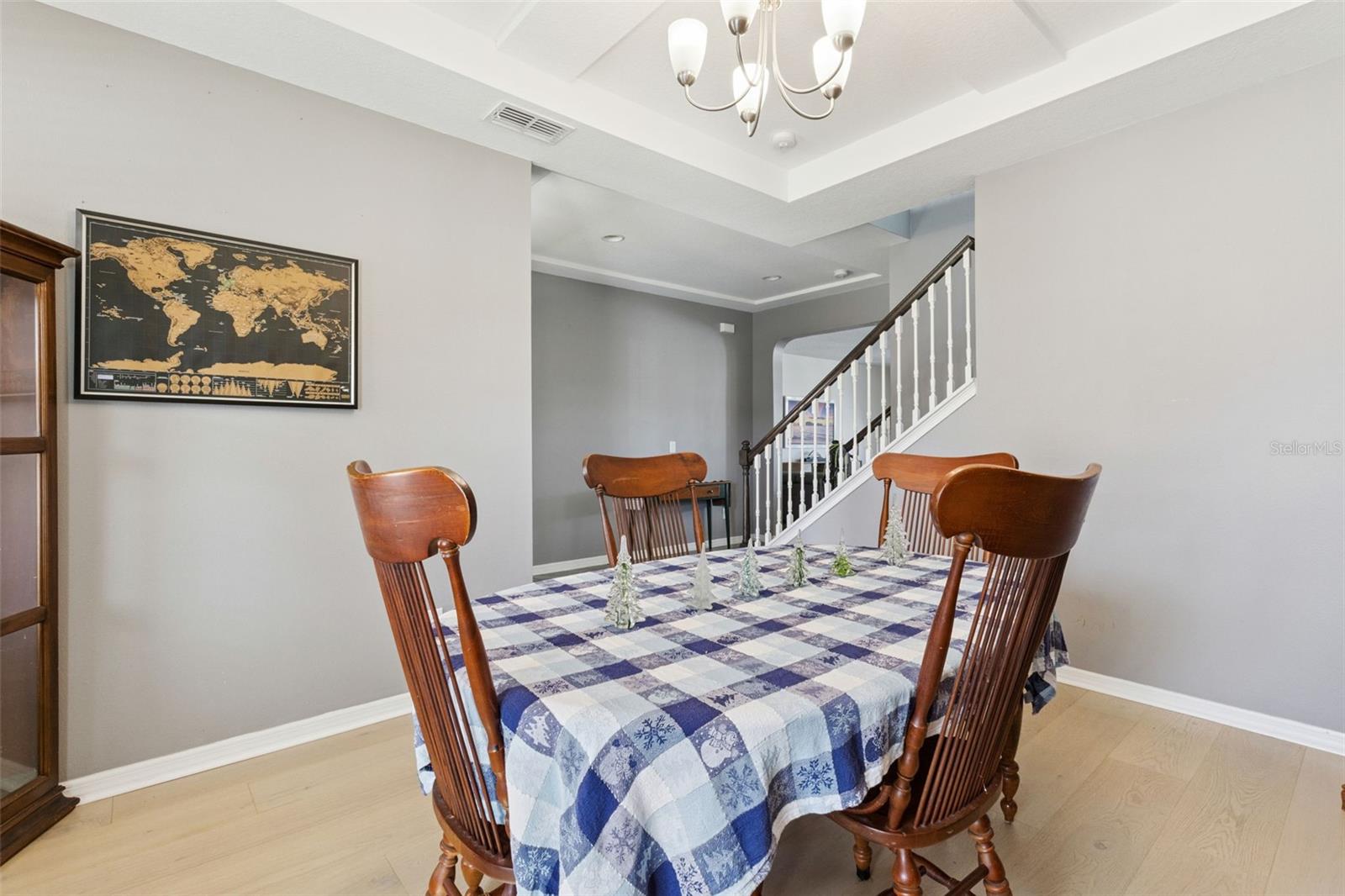 Image 15 of 41 For 4057 Silk Oak Lane