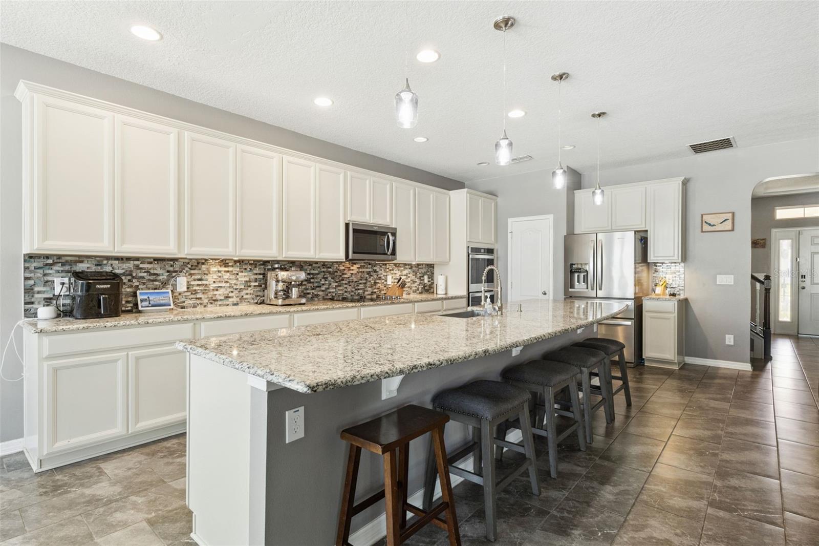 Image 6 of 41 For 4057 Silk Oak Lane